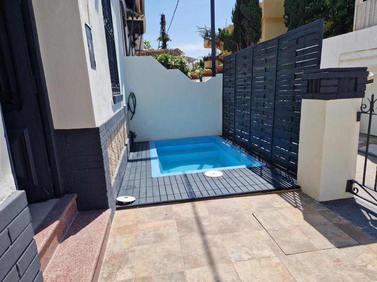 Del Parque Flats Balneario De Pina Villa Malaga Exterior photo